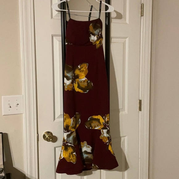 Bisou Bisou Dresses & Skirts - NWT Bisou Bisou by Michele Bohbot Strapless Floral Slip Dress Size 6